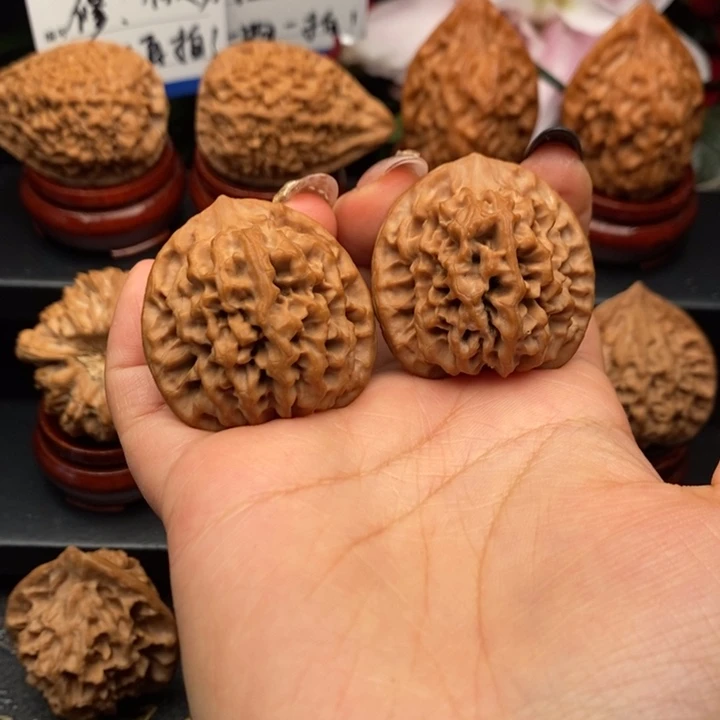 山***@文玩核桃吊坠秦岭秦闷36.5精配福利对