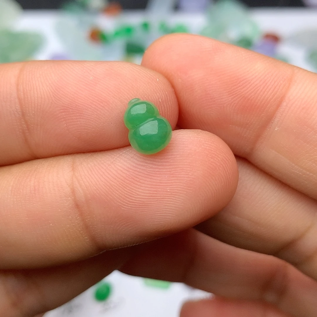 翡翠未镶嵌颈饰翡翠翡翠