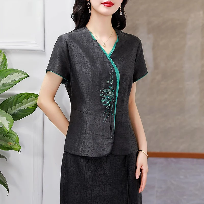 杭州正品龟纹香云纱上衣女夏季复古高档绣花桑蚕丝真丝衬衣身显瘦