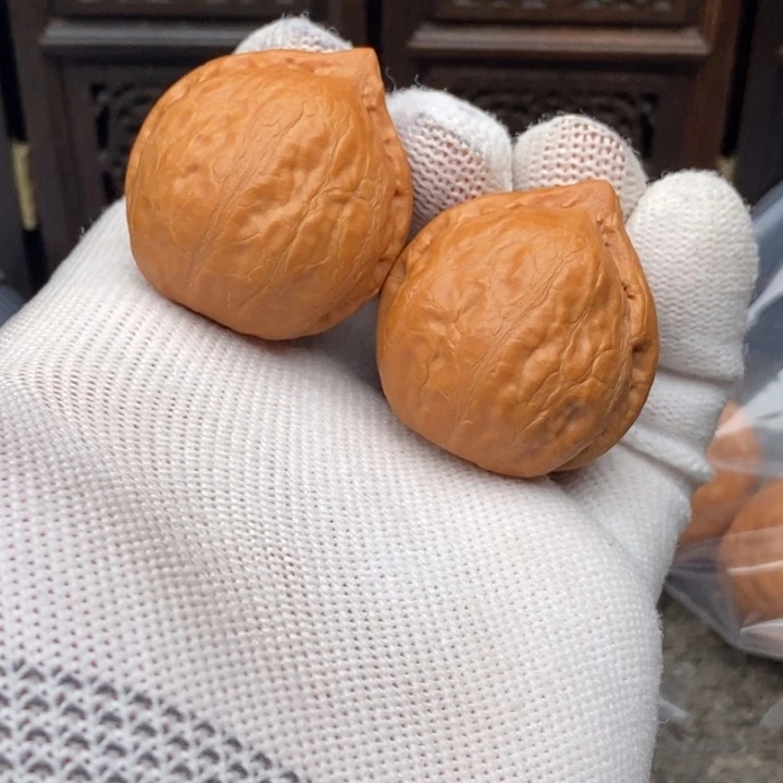 文玩核桃把件寿桃