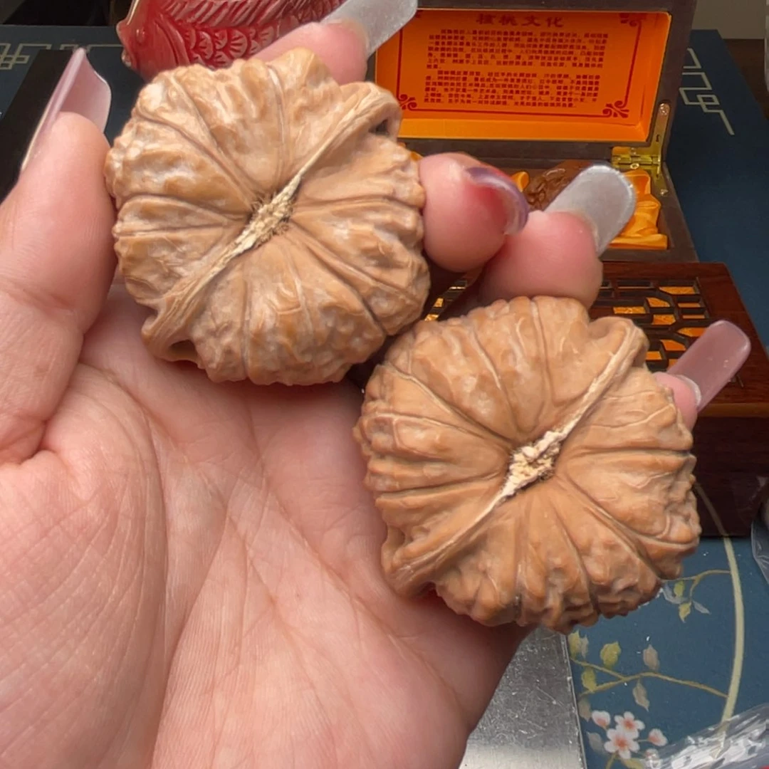 文玩核桃把件厚**物南瓜墩49