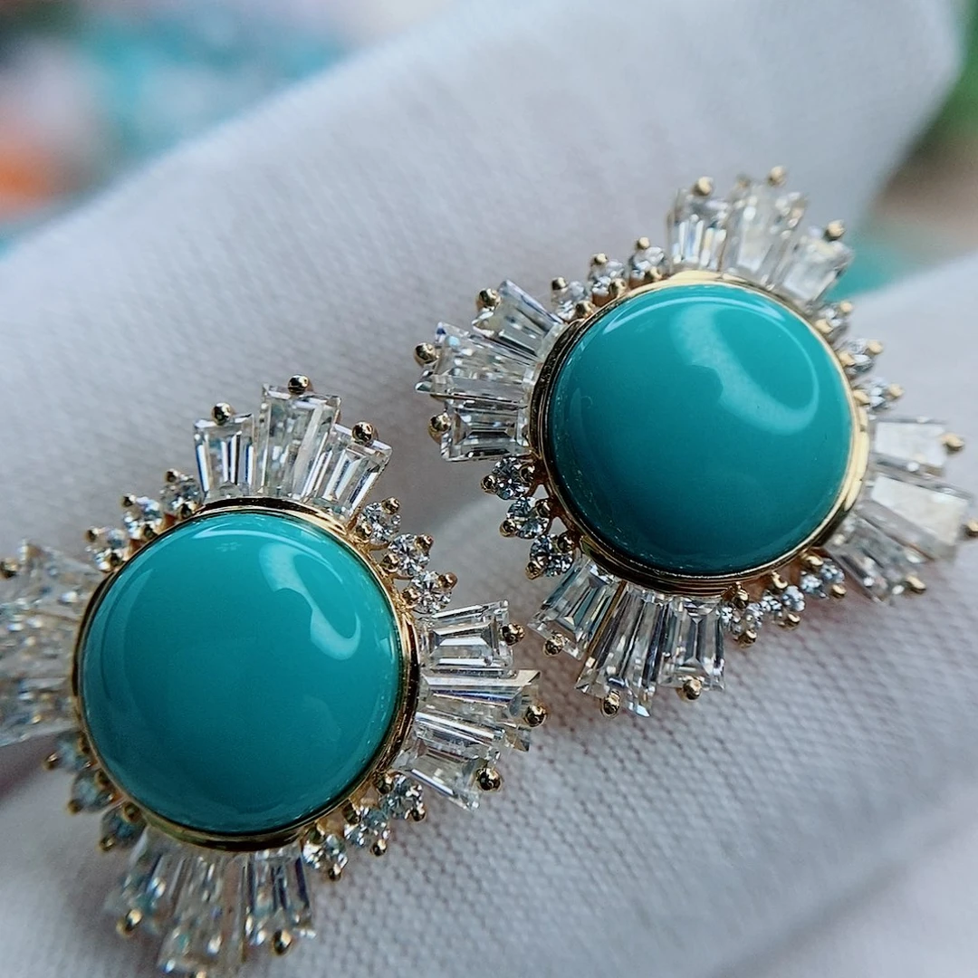 绿松石18K金镶嵌耳钉