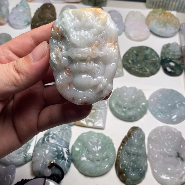 颈饰未镶嵌翡翠龙牌41