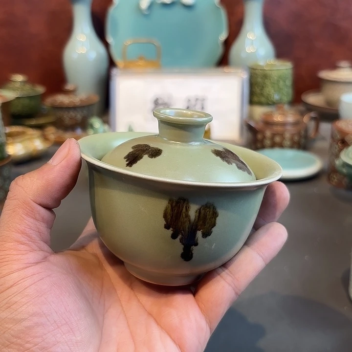 瓷片龙泉青瓷龙泉青瓷
