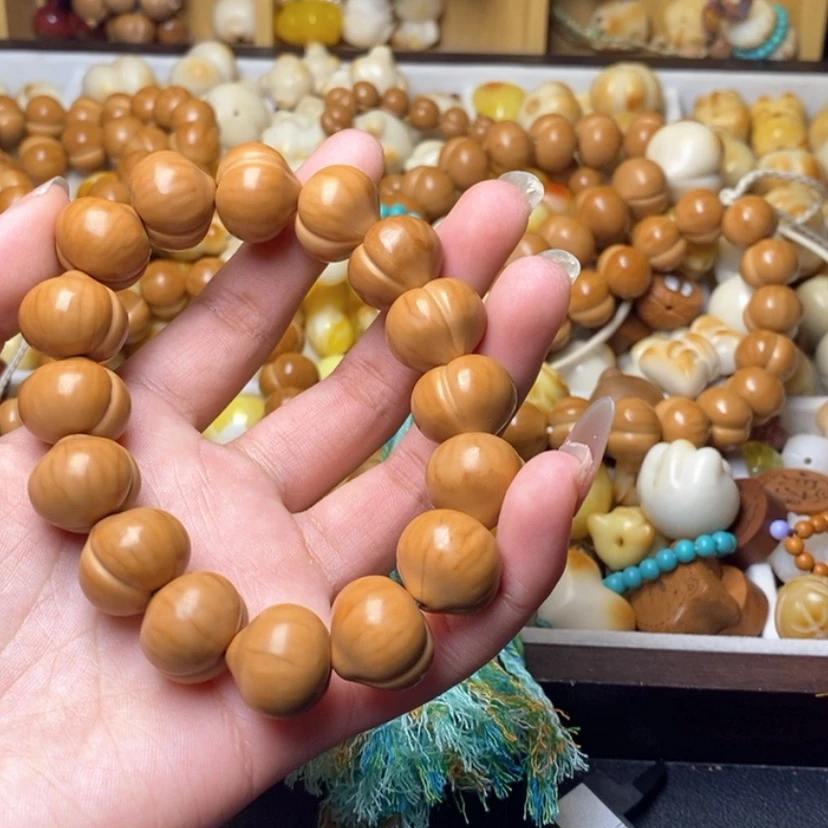 【闪购商品】吊坠猴头核桃星****意