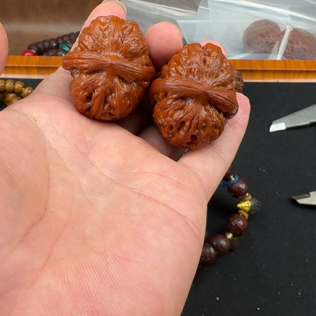 孤***年金刚菩提吊坠元宝38