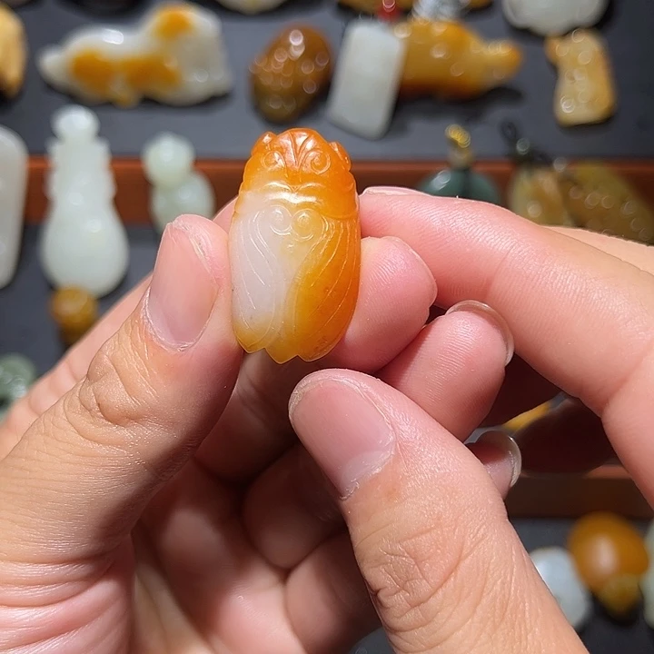 未镶嵌和田玉车挂