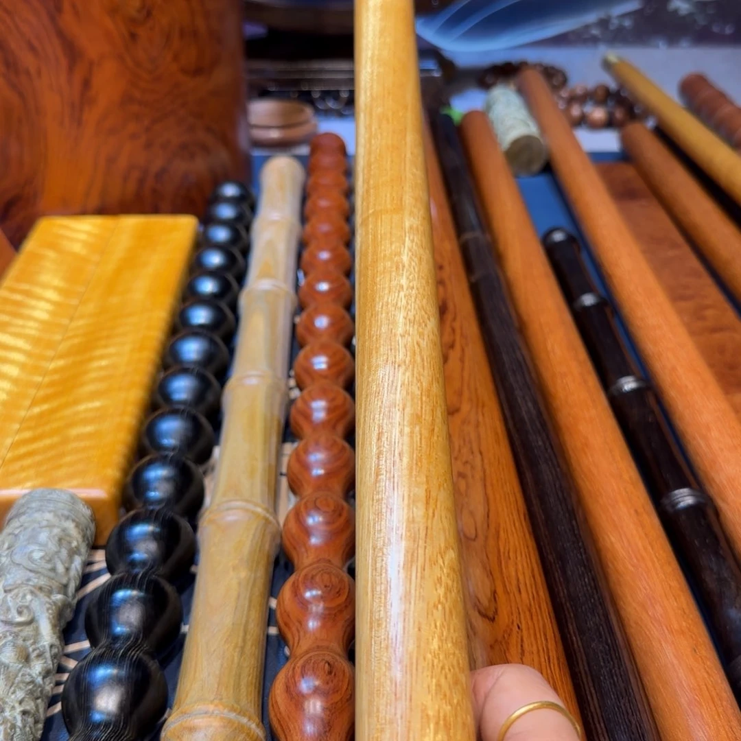 核桃木/黑胡桃（胡桃木）孟*