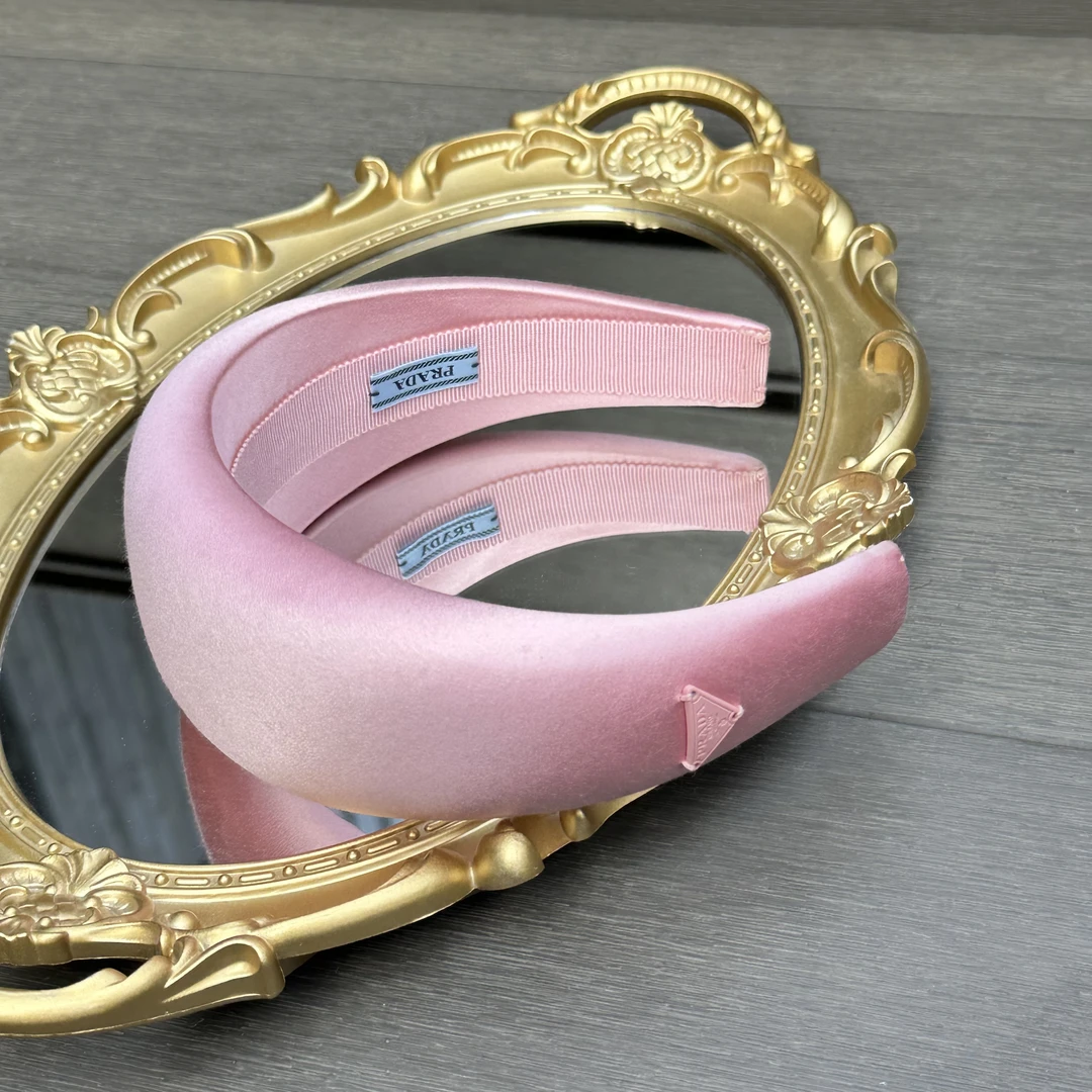 95新 Prada/普拉达 只盒/Prada尼龙粉色发箍