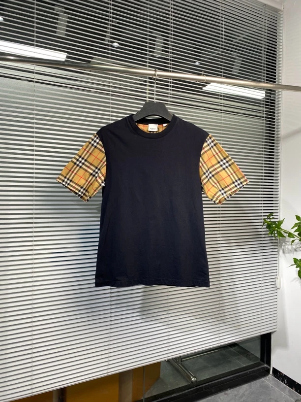 99新 BURBERRY/博柏利  短袖 经典格纹拼接 S码 ko1821