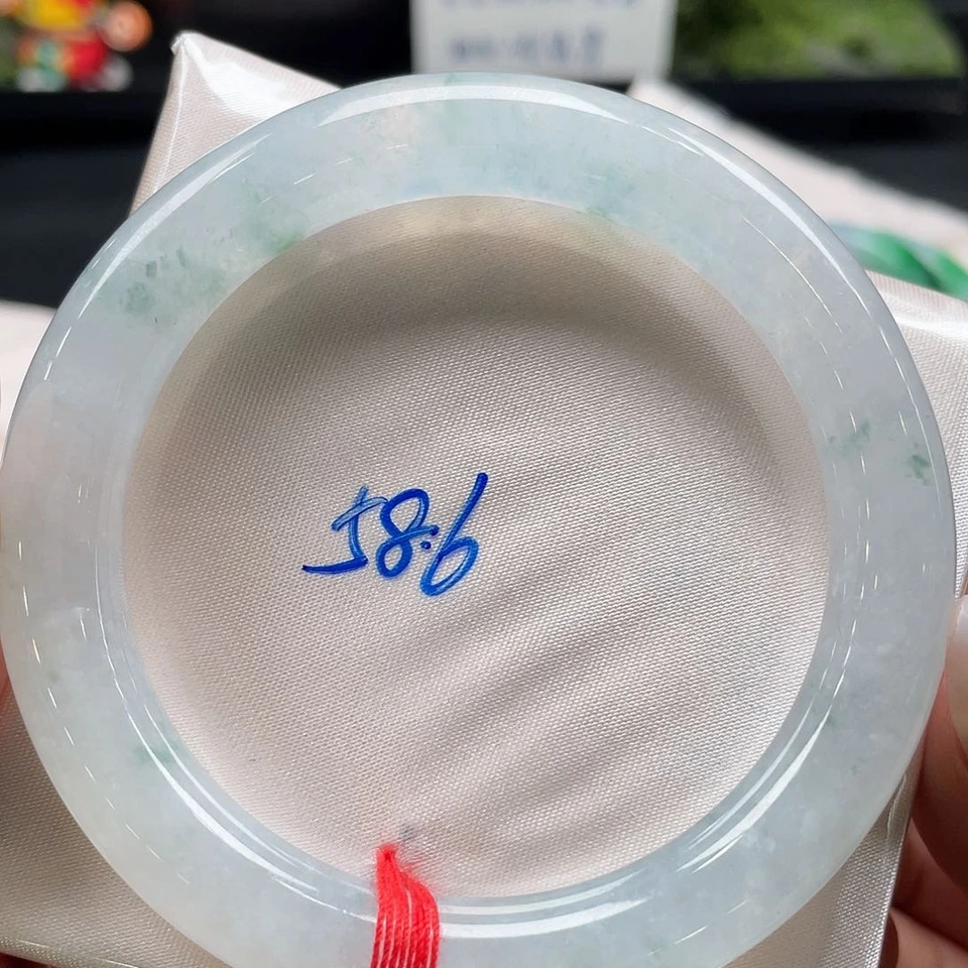 翡翠手镯未镶嵌22号58.6圈