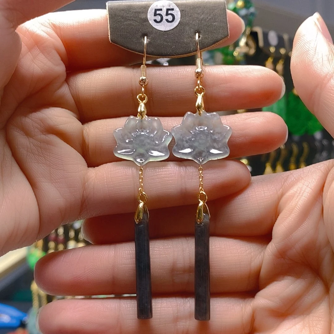 未镶嵌翡翠耳饰翡翠