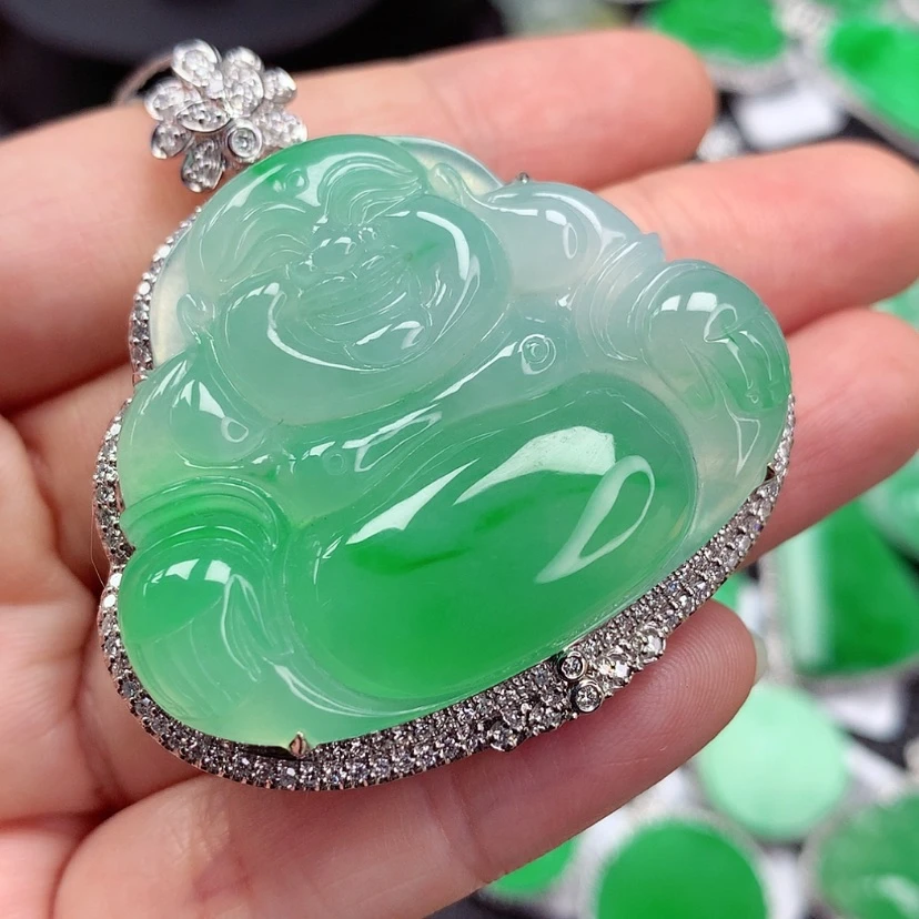 【闪购商品】翡翠18K金镶嵌颈饰E***?佛公