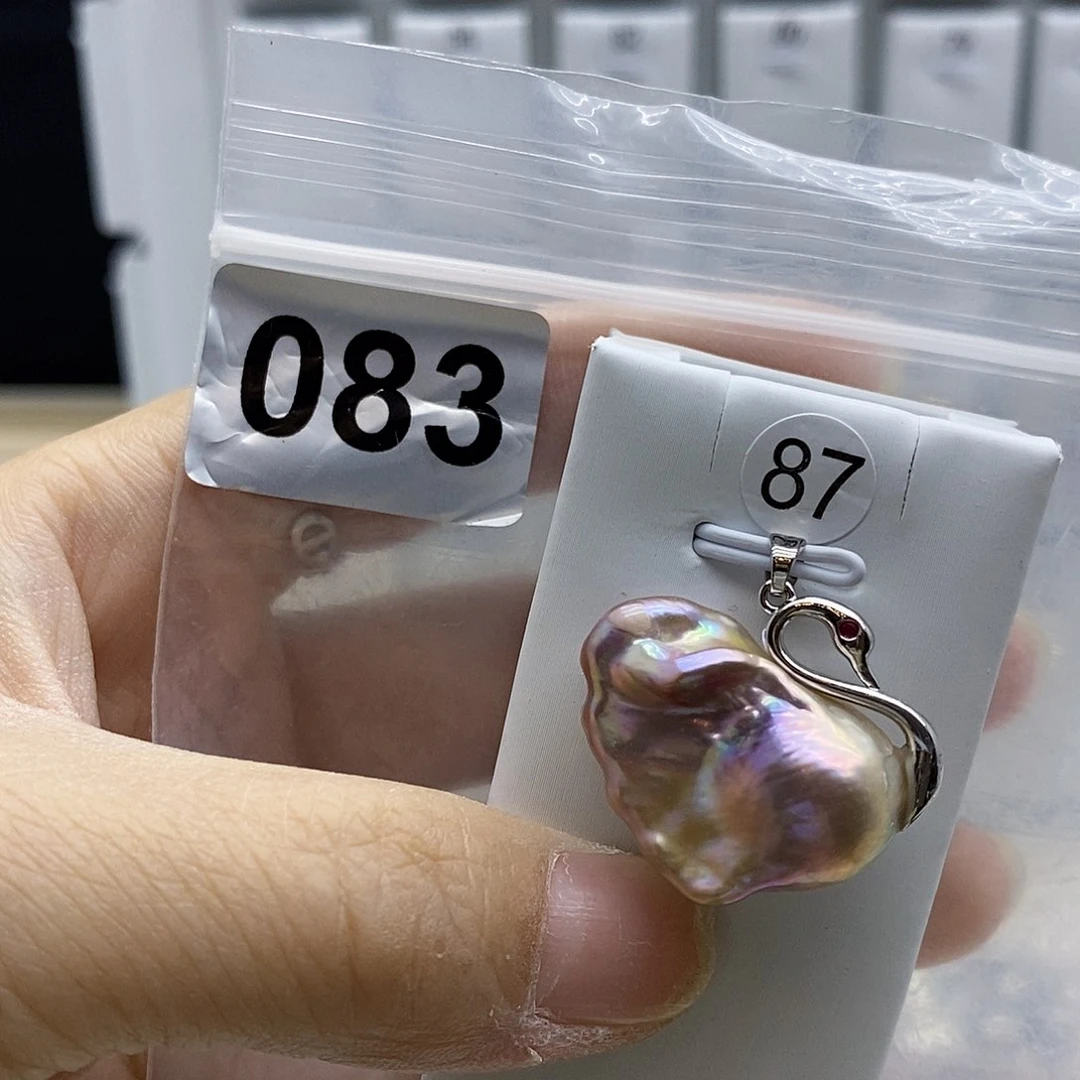 合金耳饰淡水珍珠