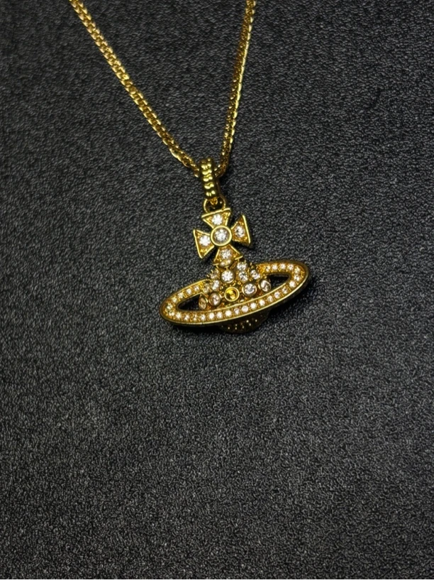 18k金 Au750 吊坠（送银项链）a334