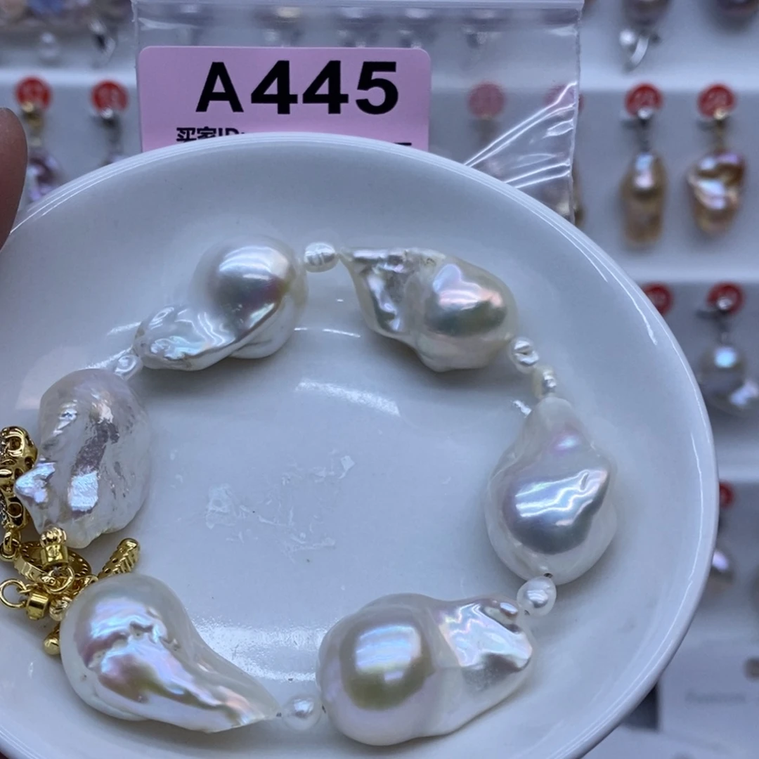 颈饰淡水珍珠未镶嵌