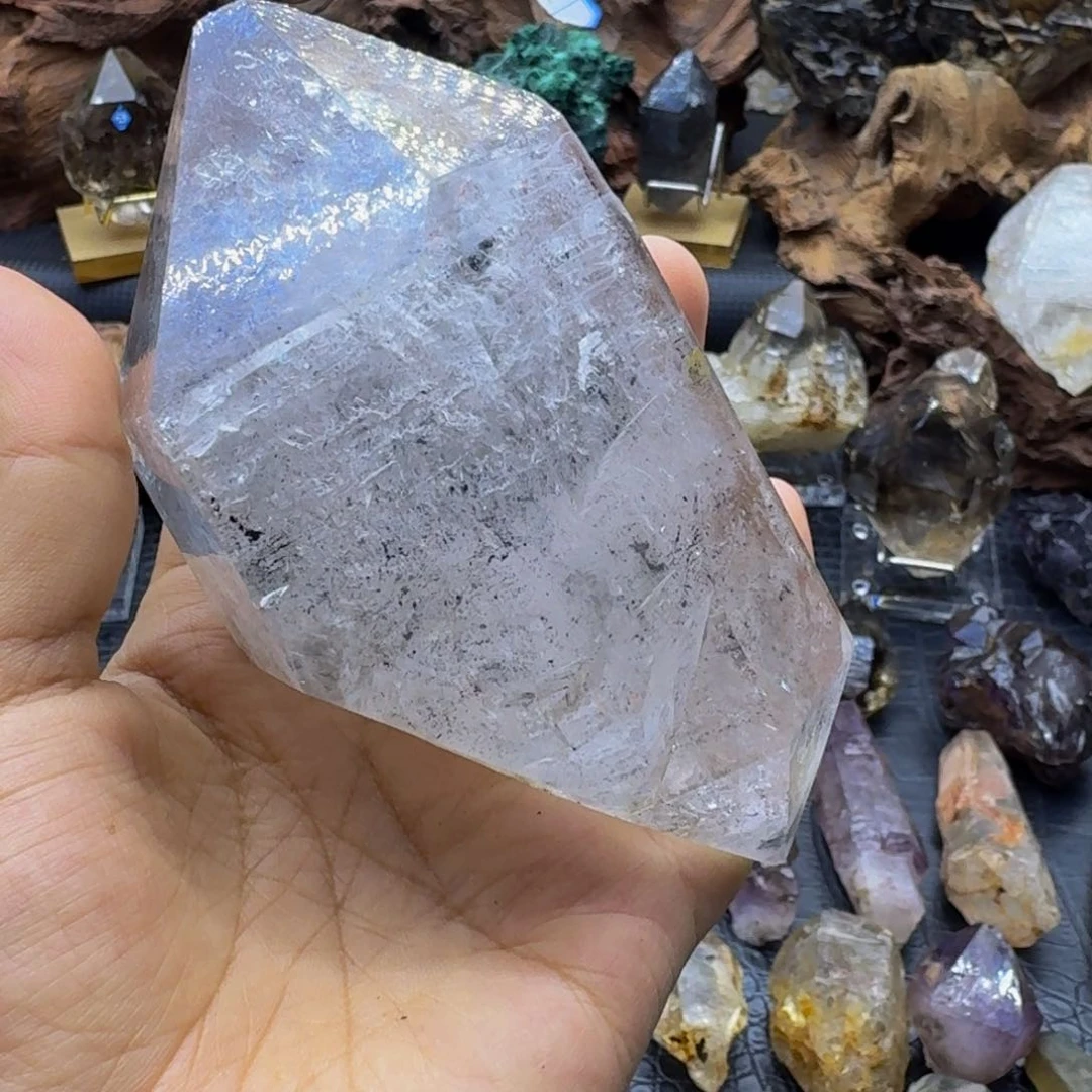 石材四川大闪灵水晶