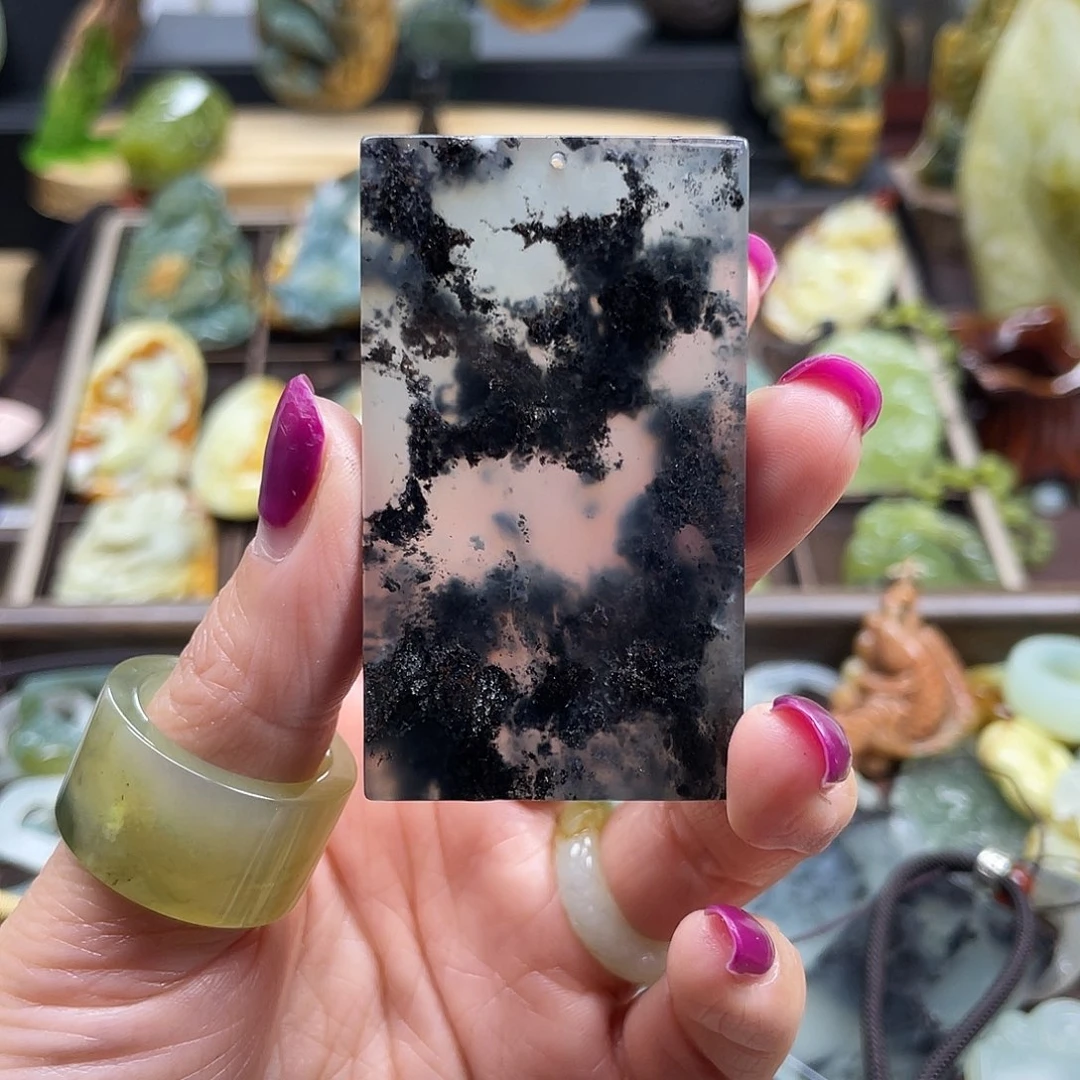 蛇纹石玉颈饰未镶嵌盛**年岫玉水墨无事牌