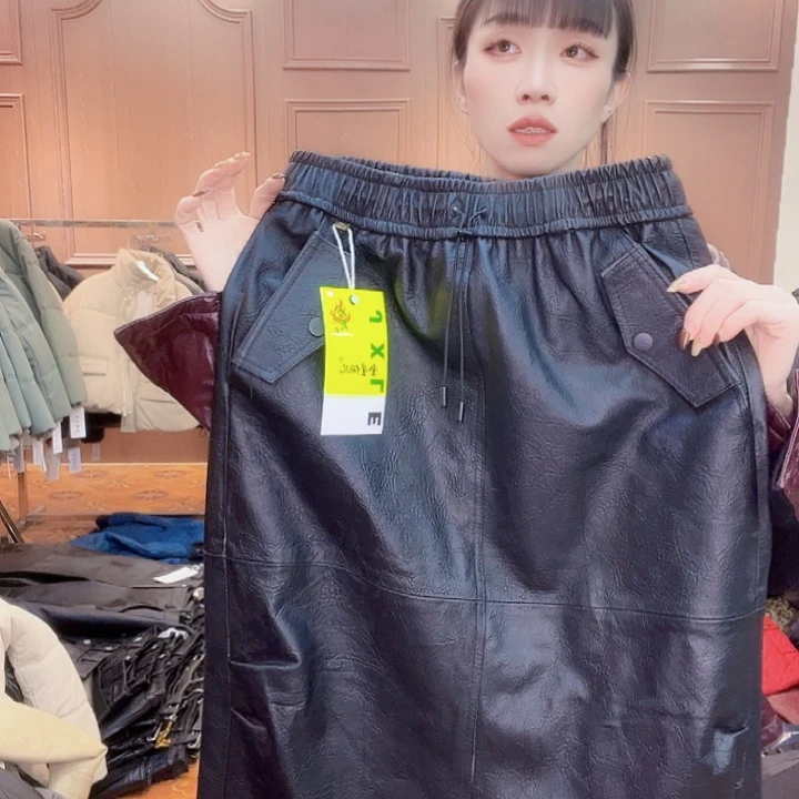 115……125斤皮长裙
