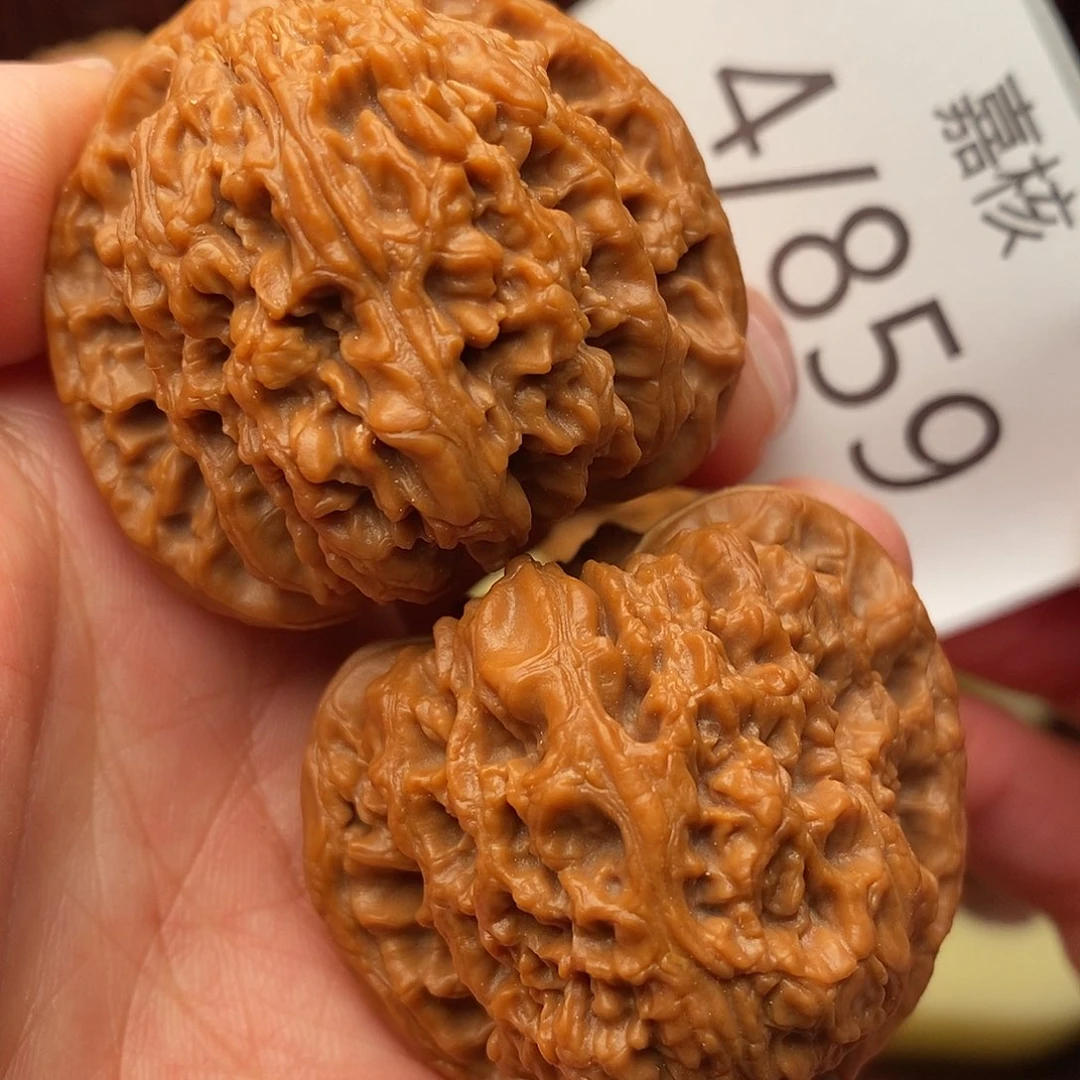 把件文玩核桃43三角疆