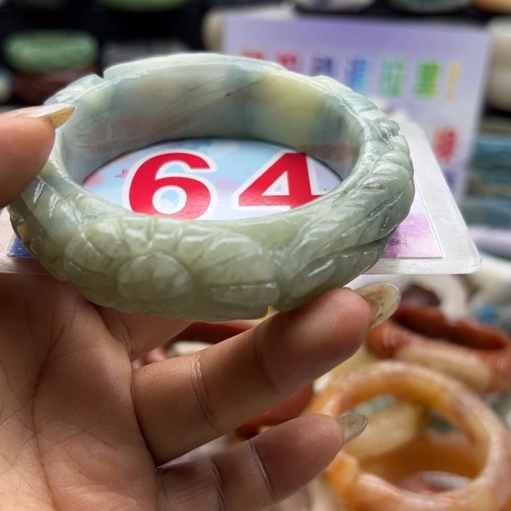 石英岩玉手镯未镶嵌