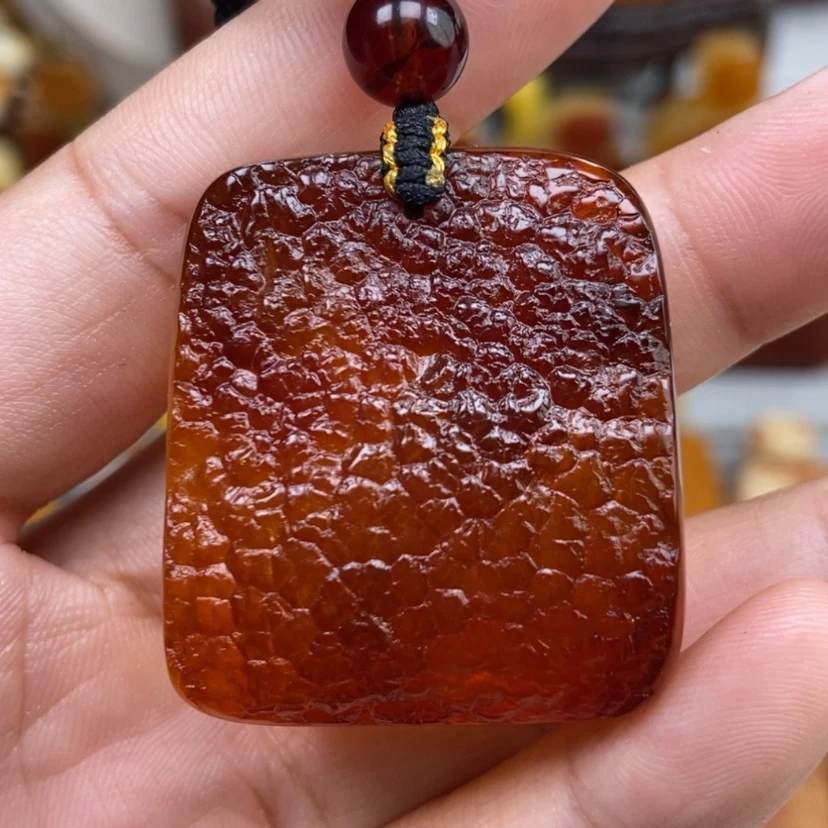 【闪购商品】琥珀颈饰未镶嵌