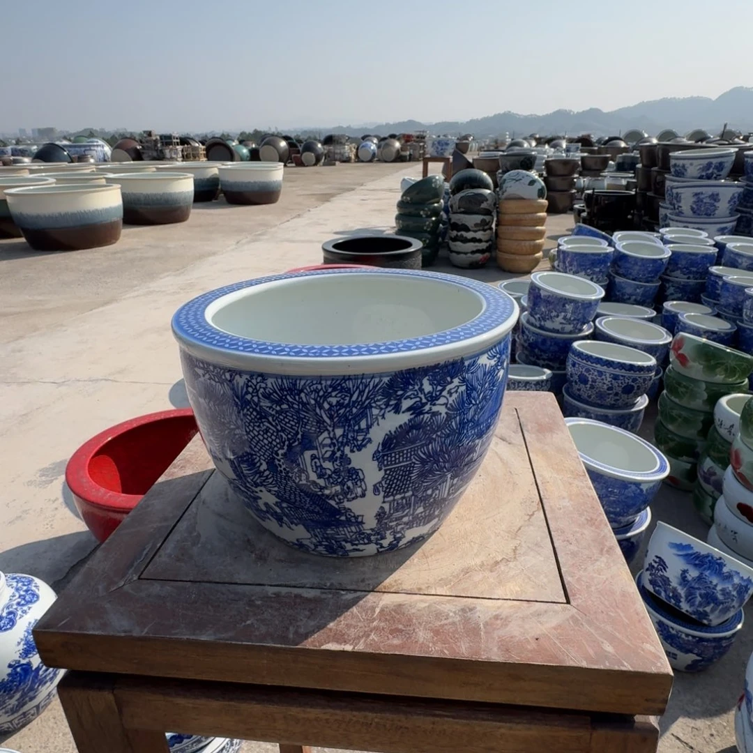 瓷片直径22，高15。。