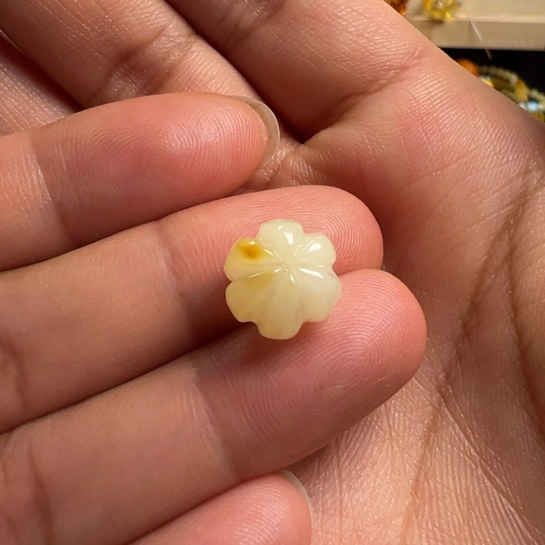 蜜蜡颈饰未镶嵌南瓜珠