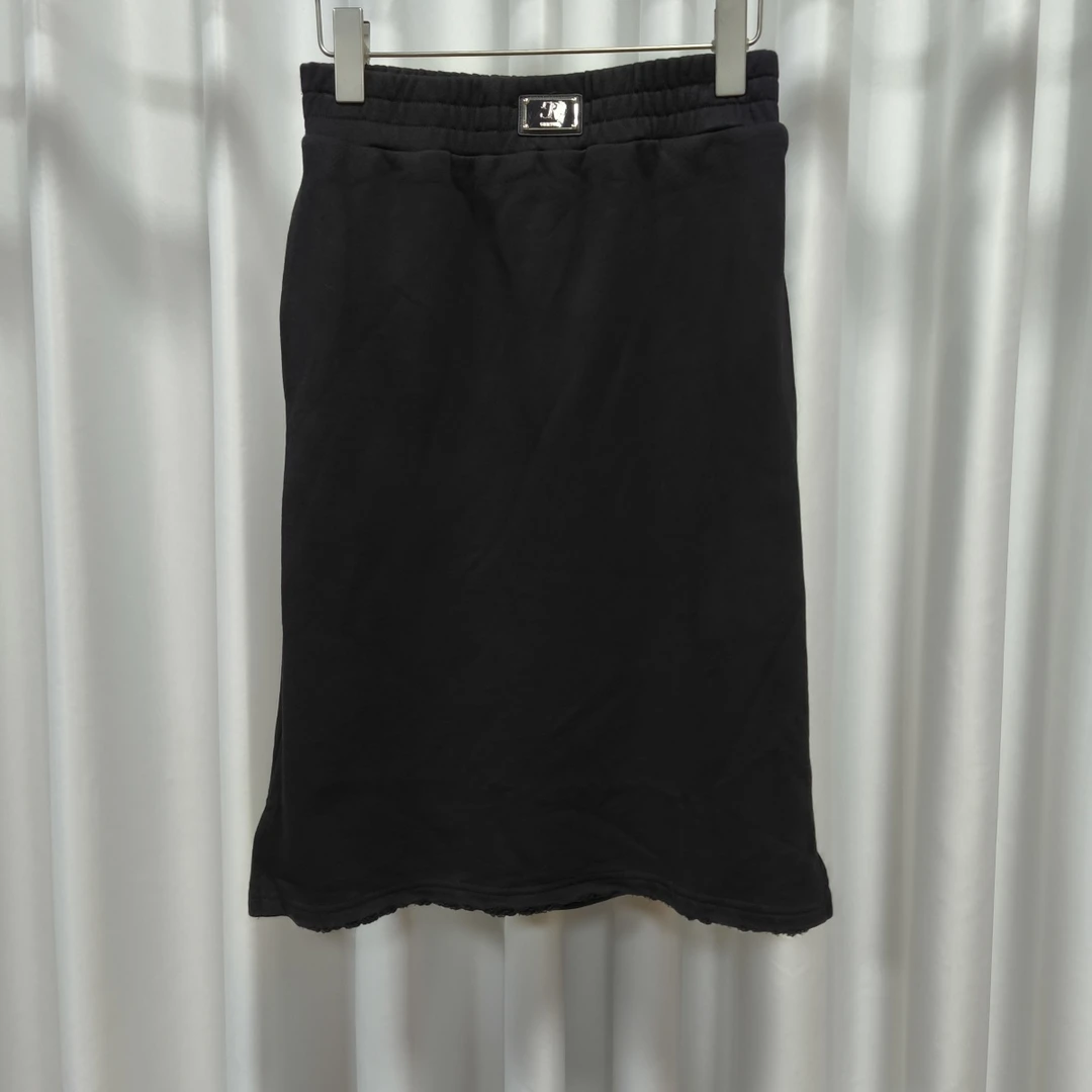 尚系列  Z1295-5  女装春休闲半身裙黑色FW14R72