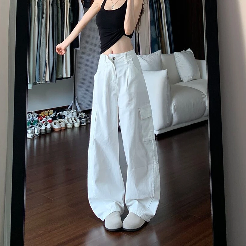 白色高级感复古水洗宽松牛仔裤女秋季新款显瘦百搭休闲拖地工装裤