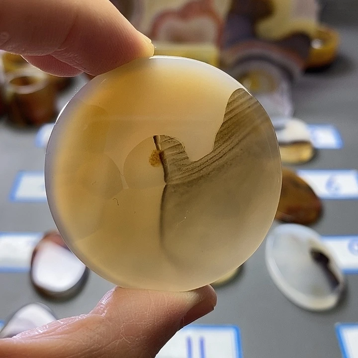 玛瑙/玉髓未镶嵌珠宝半成品71