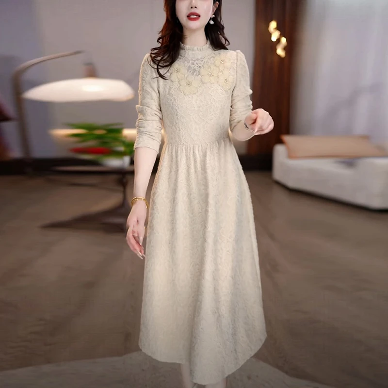 轻奢高贵气质裙子女装冬季新款2025爆款高级感洋气显瘦打底连衣裙