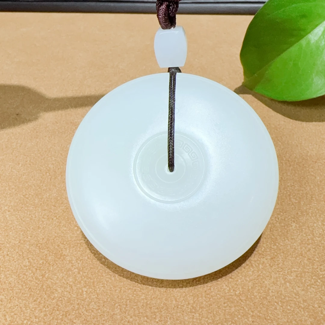 新疆和田玉手镯芯平安扣50*14.8重77克