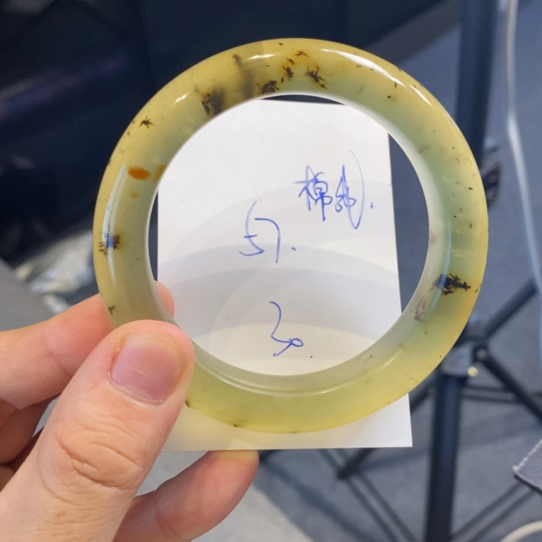 倾***城未镶嵌蛇纹石玉手镯