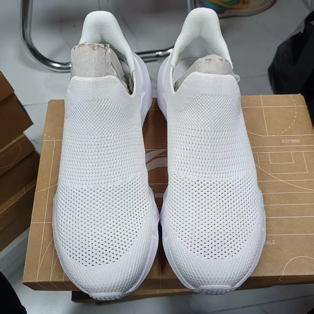 《B品以直播展示为准》鞋面脏（X1211)李宁女运动鞋AGCU258-2