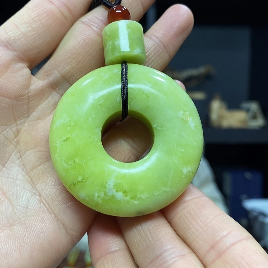 岫玉挂件吊坠未镶嵌