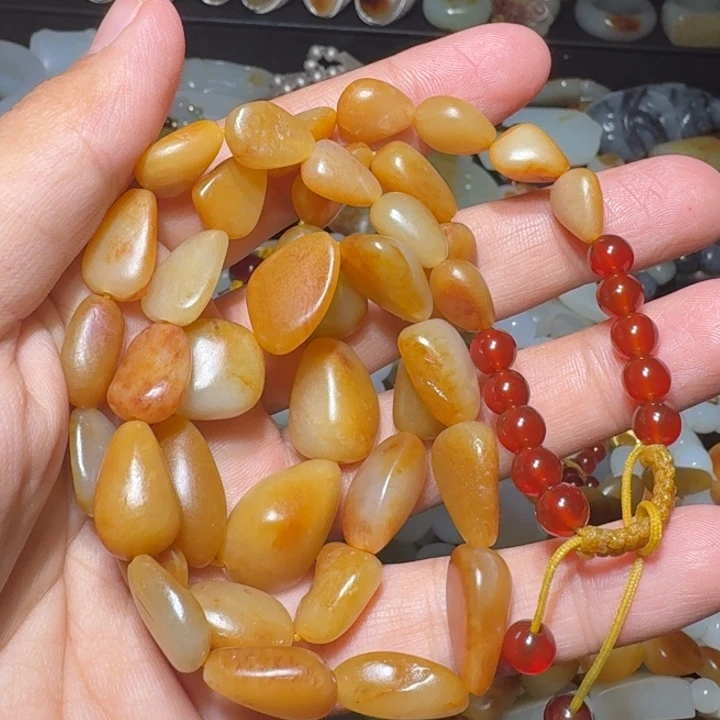 和田玉未镶嵌项链