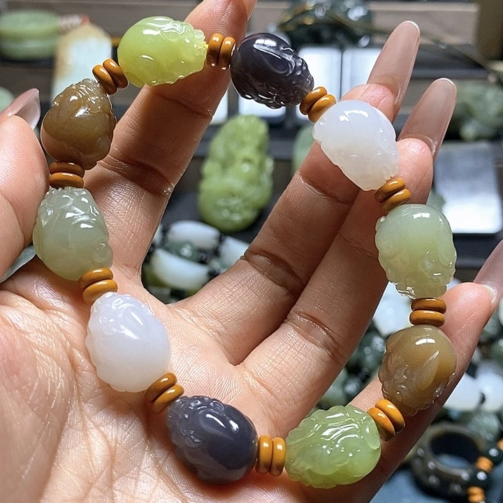 手串未镶嵌和田玉