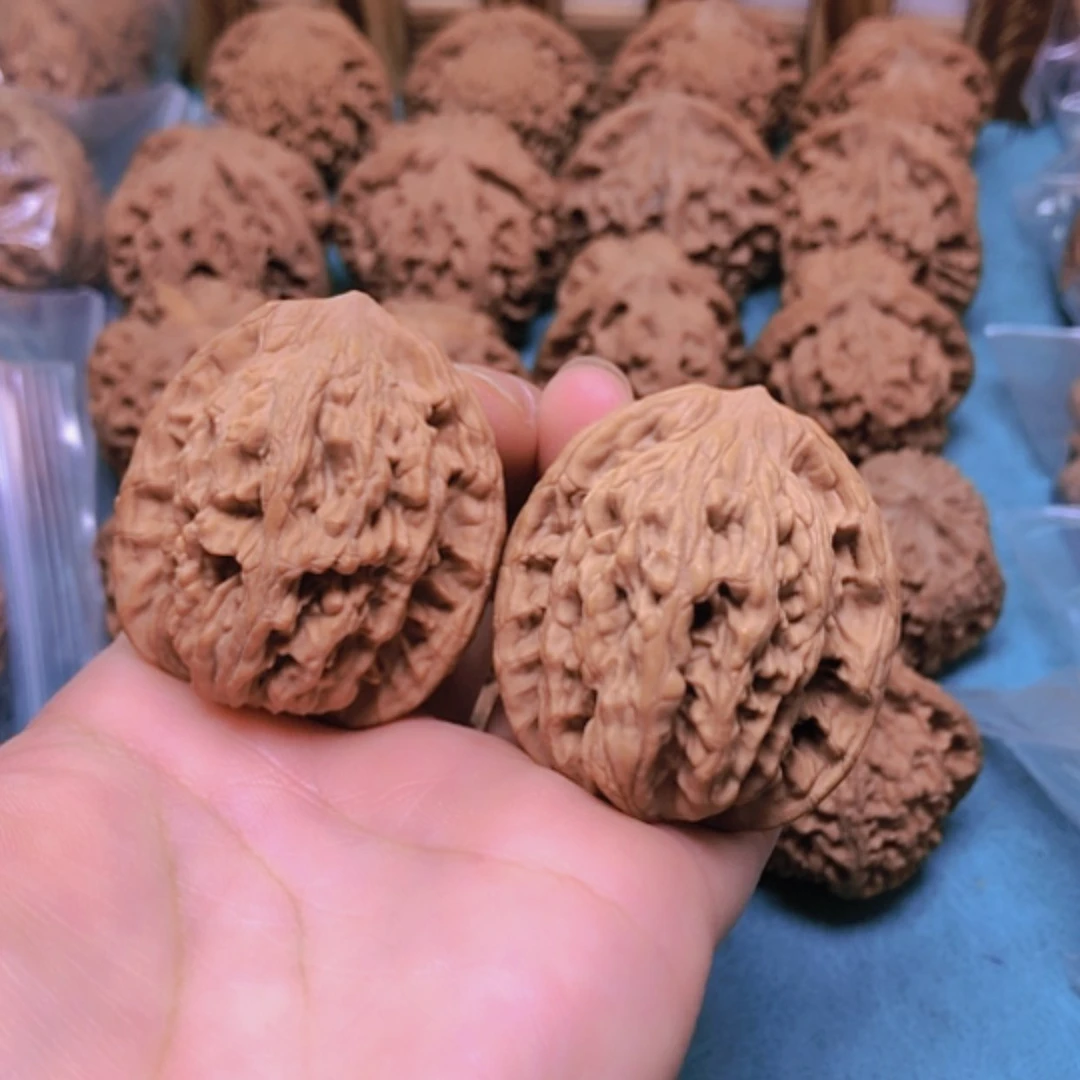 【闪购商品】摆件核桃慕***体38麦虎出油