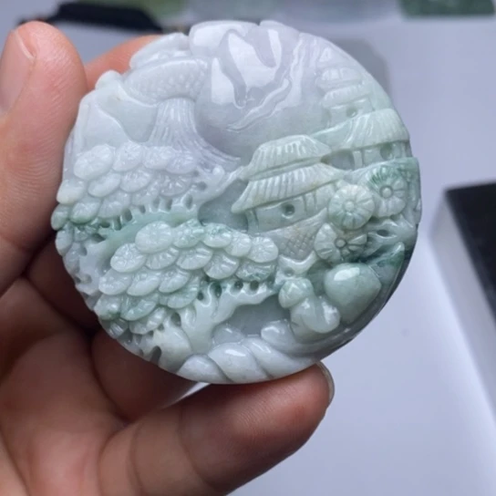 翡翠未镶嵌颈饰翡翠