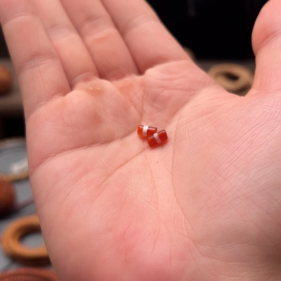 三***油柏香籽/百香籽吊坠