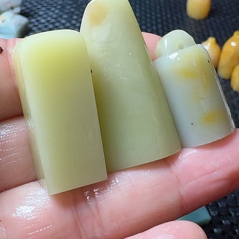 老挝石真真正正章