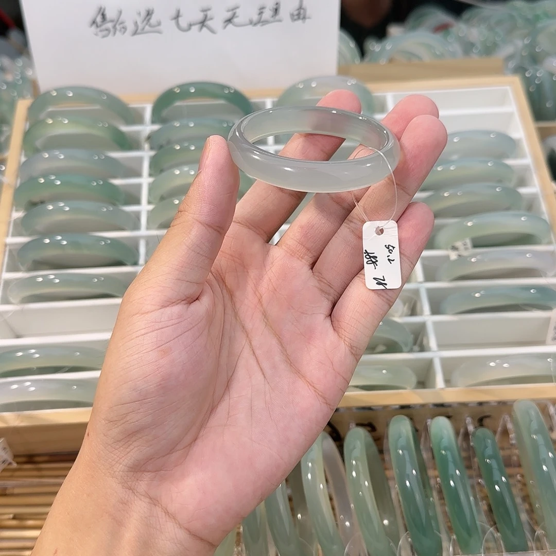 手镯玛瑙/玉髓未镶嵌圈口50.2