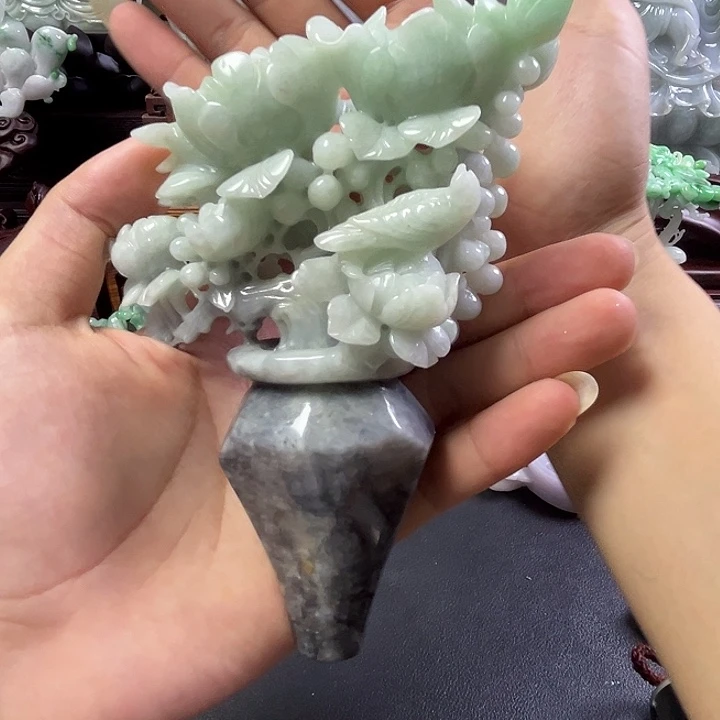 翡翠摆件未镶嵌翡翠