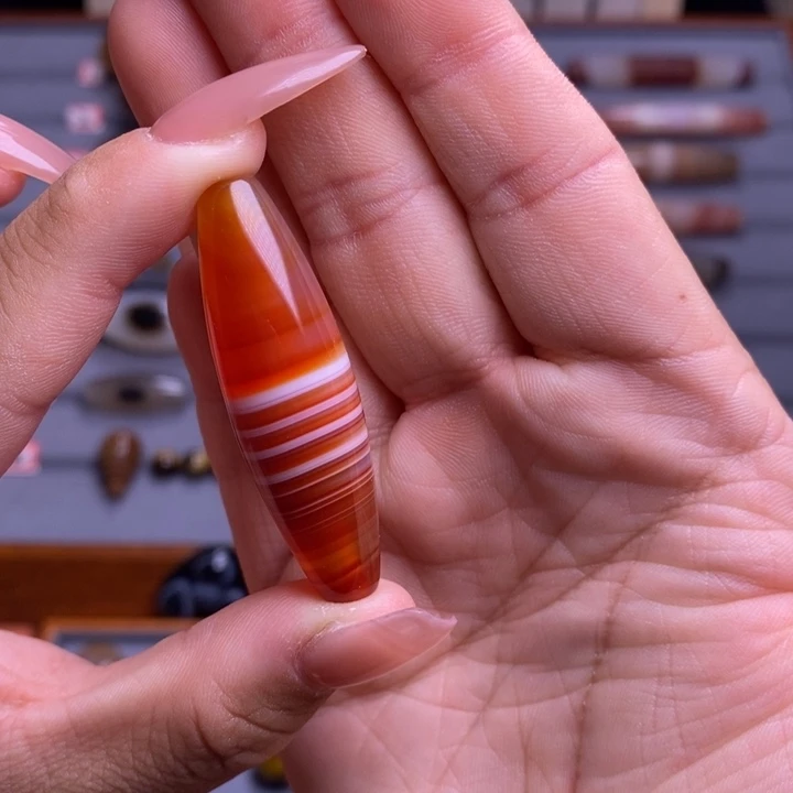 玛瑙/玉髓颈饰未镶嵌