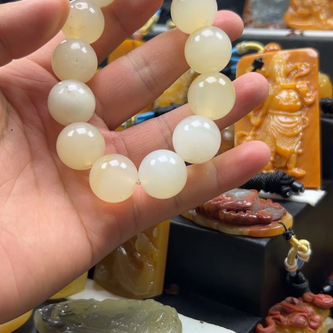 石英质玉（黄龙玉）未镶嵌多选发其一