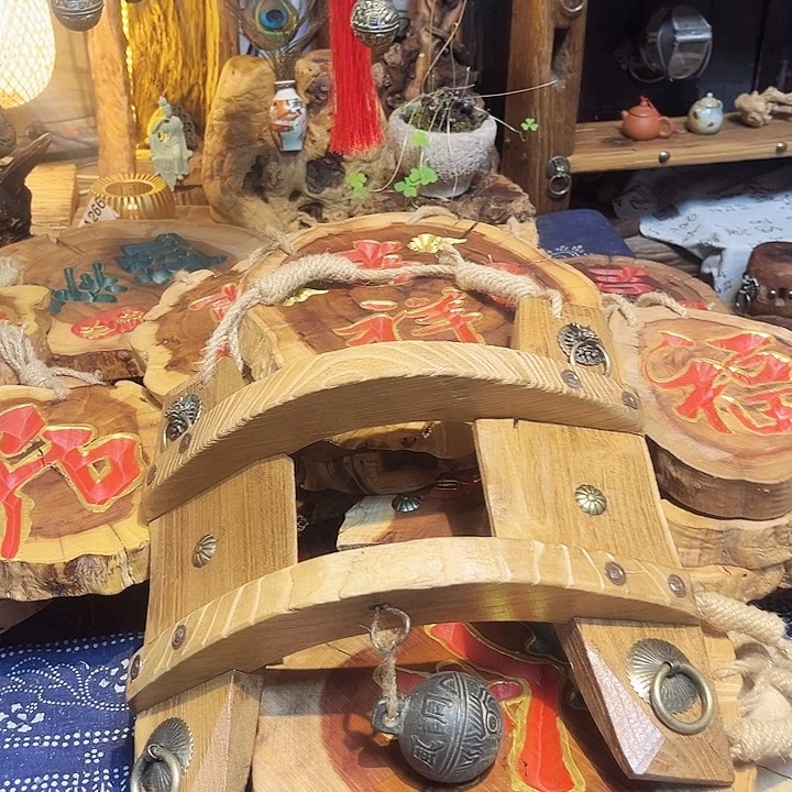 紫檀木类端景台冷*