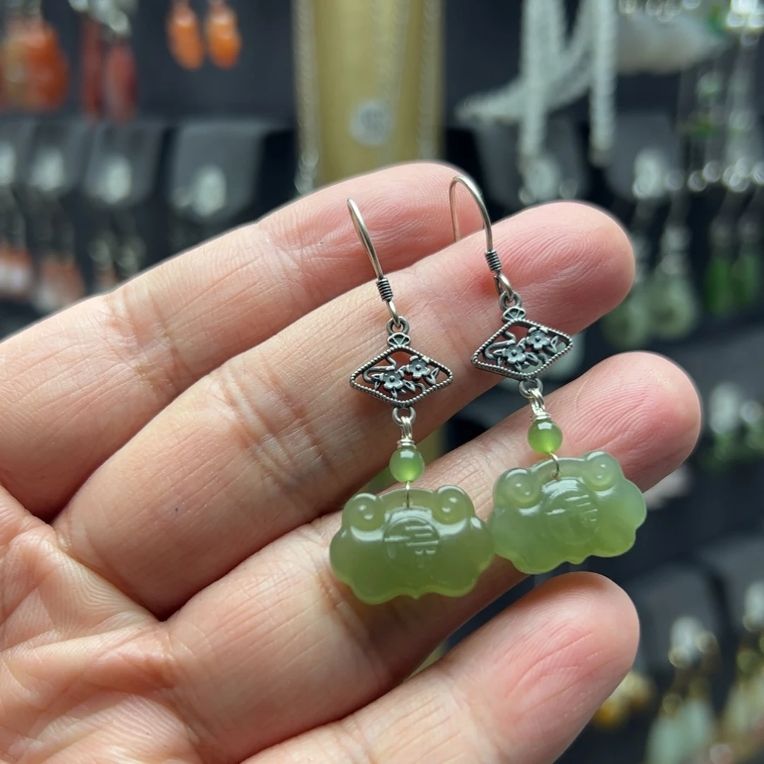 和田玉银S925镶嵌耳饰