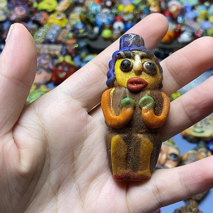 琉璃颈饰福利小男孩100