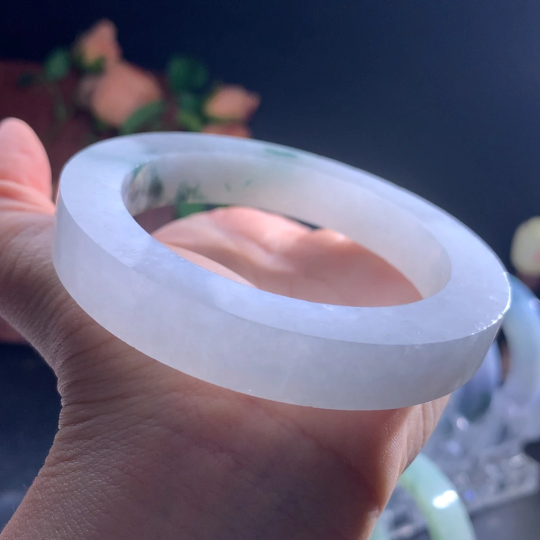 定制翡翠手镯未镶嵌